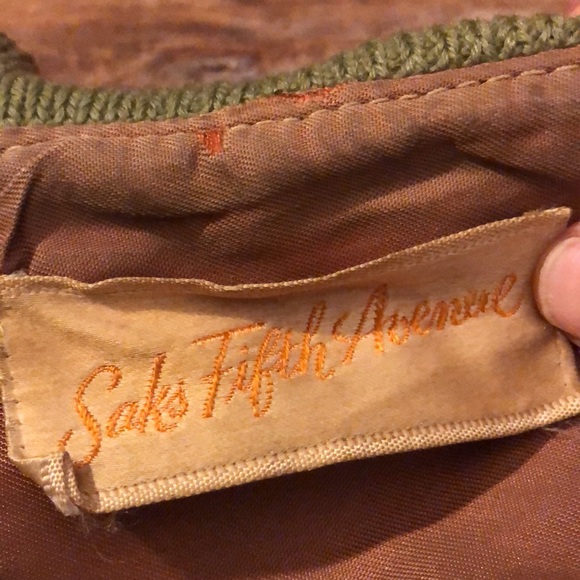 Unique Vintage Saks Fifth Ave Green soft lamb skin Leather Vest - Picture 5 of 9